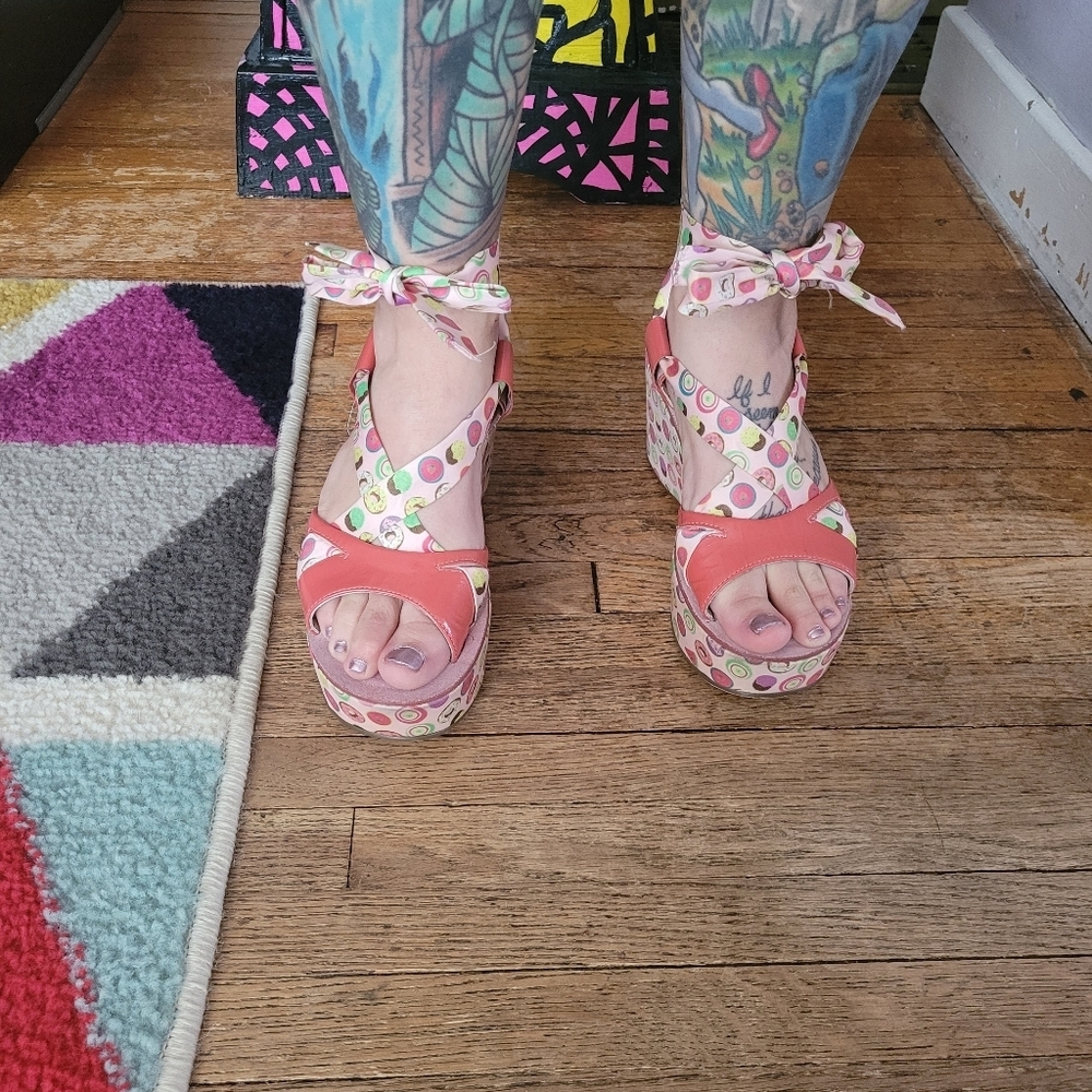 Vintage Fornarina Cupcake Donut Platforms, GUC, Size 35